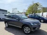 Gebraucht VW Touareg Exclusive 262 PS (192 kW) 2015 Grau SUV