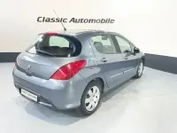 Gebraucht Peugeot 308 Allure 156 PS (114 kW) 2011 Grau Limousine