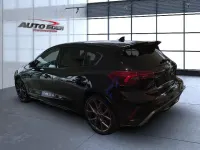 Gebraucht Ford Focus ST 280 PS (205 kW) 2022 Obsidianschwarz (metallic) Limousine