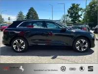 Gebraucht Audi e-tron S-Line 300 kW (408 PS) 2022 Schwarz SUV