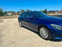 Gebraucht Mercedes C220 Avantgarde 170 PS (125 kW) 2015 Blau Limousine