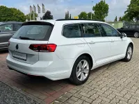 Gebraucht VW Passat Business 200 PS (147 kW) 2023 Weiß Kombi