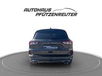 Gebraucht Ford Kuga ST-Line 150 PS (110 kW) 2022 Grau SUV