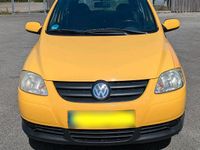 Usata VW Fox 55 CV (40 kW) 2005 Giallo Utilitaria