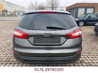 Gebraucht Ford Mondeo Titanium 150 PS (110 kW) 2016 Grau Kombi