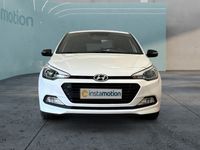 gebraucht Hyundai i20 Passion Plus NAV KAMERA SHZ TEMPOMAT LHZ ALU PDC BLUETOOTH