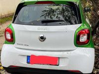 Gebraucht Smart ForFour Electric Drive Passion 60 kW (82 PS) 2017 Weiß Limousine