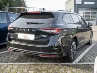 Gebraucht Skoda Superb Selection 150 PS (110 kW) 2025 Schwarz Kombi