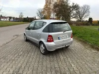 Gebraucht Mercedes A160 Elegance 102 PS (75 kW) 2004 Silber Van / Kleinbus