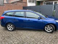 Usata Ford Focus 120 CV (88 kW) 2015 Blu Station wagon