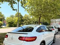 Gebraucht Mercedes GLC250 211 PS (155 kW) 2019 Weiß Coupé