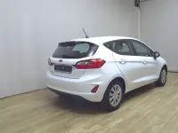 Gebraucht Ford Fiesta Cool & Connect 75 PS (55 kW) 2022 Frostweiß Kleinwagen