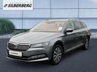 Gebraucht Skoda Superb Style 150 PS (110 kW) 2023 Graphitegrau metallic Kombi
