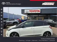 Gebraucht Toyota Yaris Hybrid Basis 101 PS (74 kW) 2019 Weiß Kleinwagen