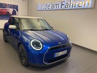 Gebraucht Mini Cooper SE Favoured 160 kW (218 PS) 2024 Blau Kleinwagen