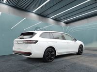 Gebraucht VW Passat Style 150 PS (110 kW) 2024 Weiß Van / Kleinbus