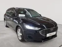 Gebraucht Ford Focus Titanium 116 PS (85 kW) 2023 Agate black metallic Kombi