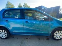 Gebraucht VW e-up! 61 kW (83 PS) 2022 Costa azul metallic Kleinwagen