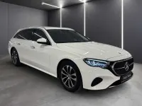 Gebraucht Mercedes E220 Avantgarde 197 PS (144 kW) 2025 Weiß Limousine