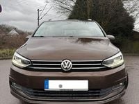 Gebraucht VW Touran Highline 150 PS (110 kW) 2015 Braun Van / Kleinbus