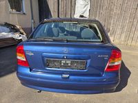Gebraucht Opel Astra 84 PS (61 kW) 2002 Blau Limousine