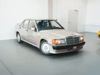 Gebraucht Mercedes 190 185 PS (136 kW) 1984 Silber Limousine