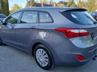 Gebraucht Hyundai i30 Style 135 PS (99 kW) 2015 Grau Kombi