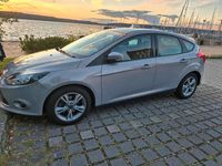 Gebraucht Ford Focus 101 PS (74 kW) 2014 Silber Kombi