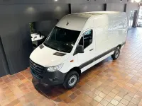 Używany Mercedes Sprinter 163 KM (119 kW) 2019 Biały Van