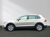 Gebraucht VW Tiguan Move 150 PS (110 kW) 2023 Silber SUV