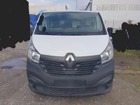 Gebraucht Renault Trafic Komfort 120 PS (88 kW) 2016 Gletscherweiss Van / Kleinbus