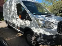 Usado Ford Transit 170 HP (125 kW) 2018 Branco Sedan