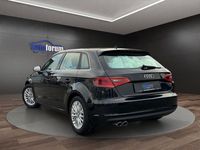 Gebraucht Audi A3 Ambiente 150 PS (110 kW) 2016 Schwarz Limousine