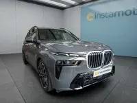 Neu BMW X7 381 PS (280 kW) 2026 Grau SUV