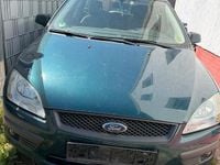 Usata Ford Focus 105 CV (77 kW) 2007 Verde Station wagon