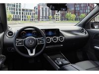 Gebraucht Mercedes EQA250+ Progressive 139 kW (190 PS) 2023 Weiß SUV