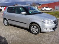 Gebraucht Skoda Fabia Ambition 86 PS (63 kW) 2012 Silber Limousine