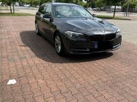 Gebraucht BMW 530 258 PS (189 kW) 2015 Grau Kombi