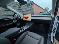 Gebraucht Tesla Model Y 378 kW (514 PS) 2024 Weiß SUV