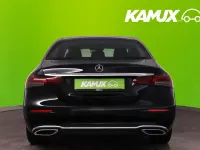 Gebraucht Mercedes 300 Avantgarde 265 PS (194 kW) 2021 Schwarz Limousine