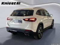 Gebraucht Mercedes GLA220 Progressive 190 PS (139 kW) 2025 Unilack polarweiß SUV