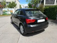 Gebraucht Audi A1 Attraction 86 PS (63 kW) 2011 Schwarz Kleinwagen