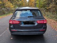 Gebraucht Mercedes E220 194 PS (142 kW) 2018 Schwarz Kombi
