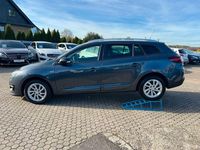 Gebraucht Renault Mégane III LIMITED 116 PS (85 kW) 2015 Grau Limousine