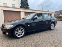 Gebraucht BMW 316 116 PS (85 kW) 2010 Schwarz Limousine