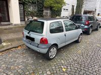 Gebraucht Renault Twingo 58 PS (42 kW) 2003 Grau Kleinwagen