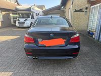 Gebraucht BMW 523 177 PS (130 kW) 2006 Blau Limousine