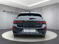 Neu Opel Astra Edition 136 PS (100 kW) 2026 Karbon schwarz (metallic) Limousine