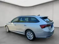 Gebraucht Skoda Octavia Selection 150 PS (110 kW) 2025 Brillantsilber metallic Kombi
