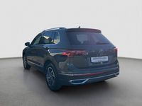 Second-hand VW Tiguan Elegance+ 150 CP (110 kW) 2022 Gri SUV